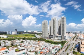 Vốn ngoại tiếp tục “đổ bộ” vào bất động sản Việt Nam giai đoạn 2024-2026